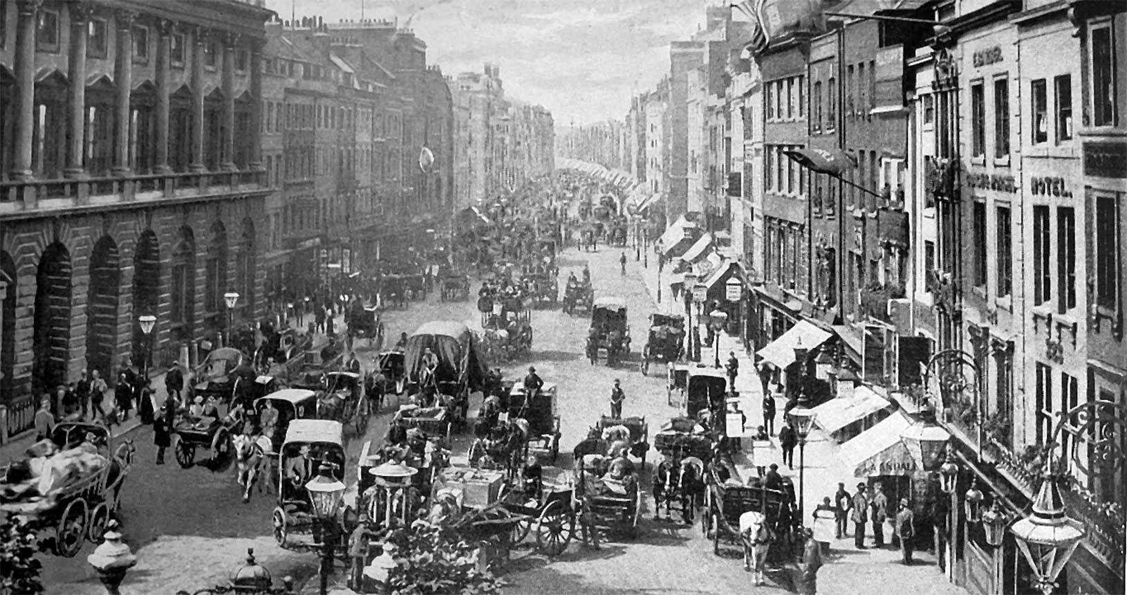 Straßenverkehr auf dem Strand, Westminster (London) um das Jahr 1880 - Public Domain